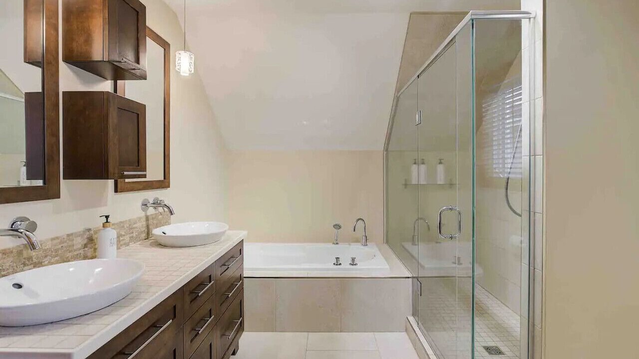 Photo of Bathroom in Baie-St-Paul
