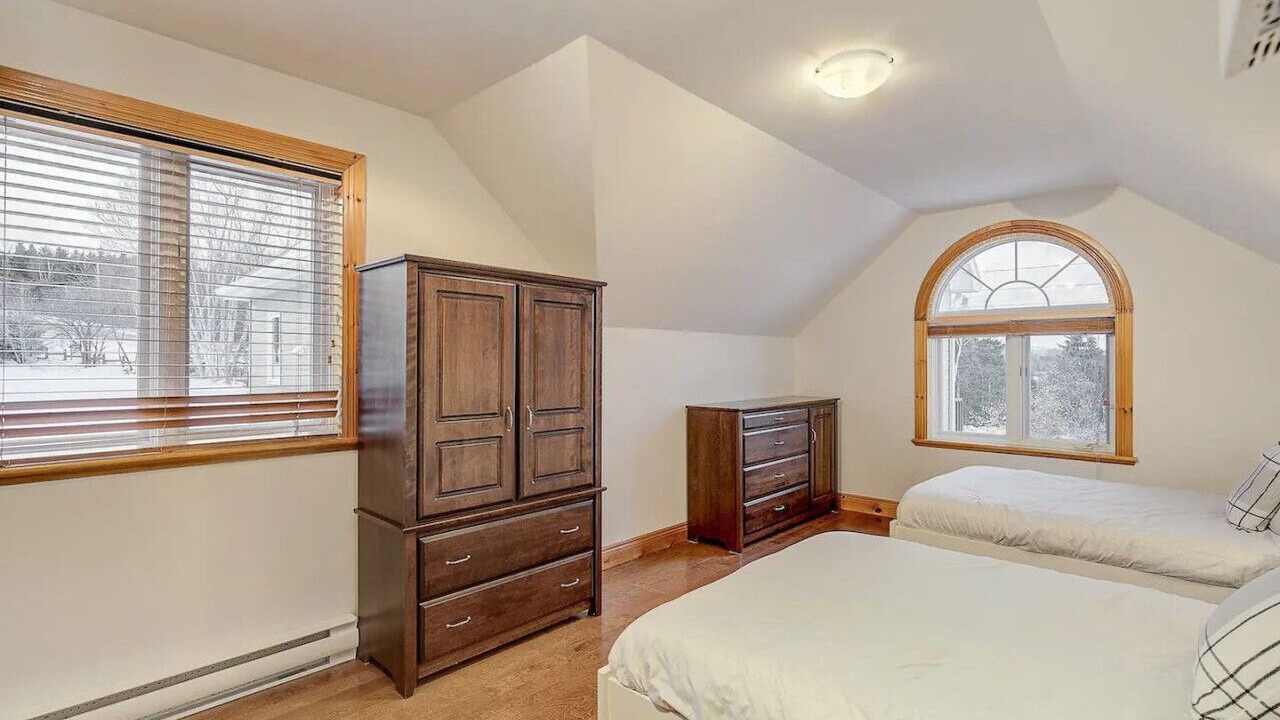 Photo of Bedroom in Baie-St-Paul