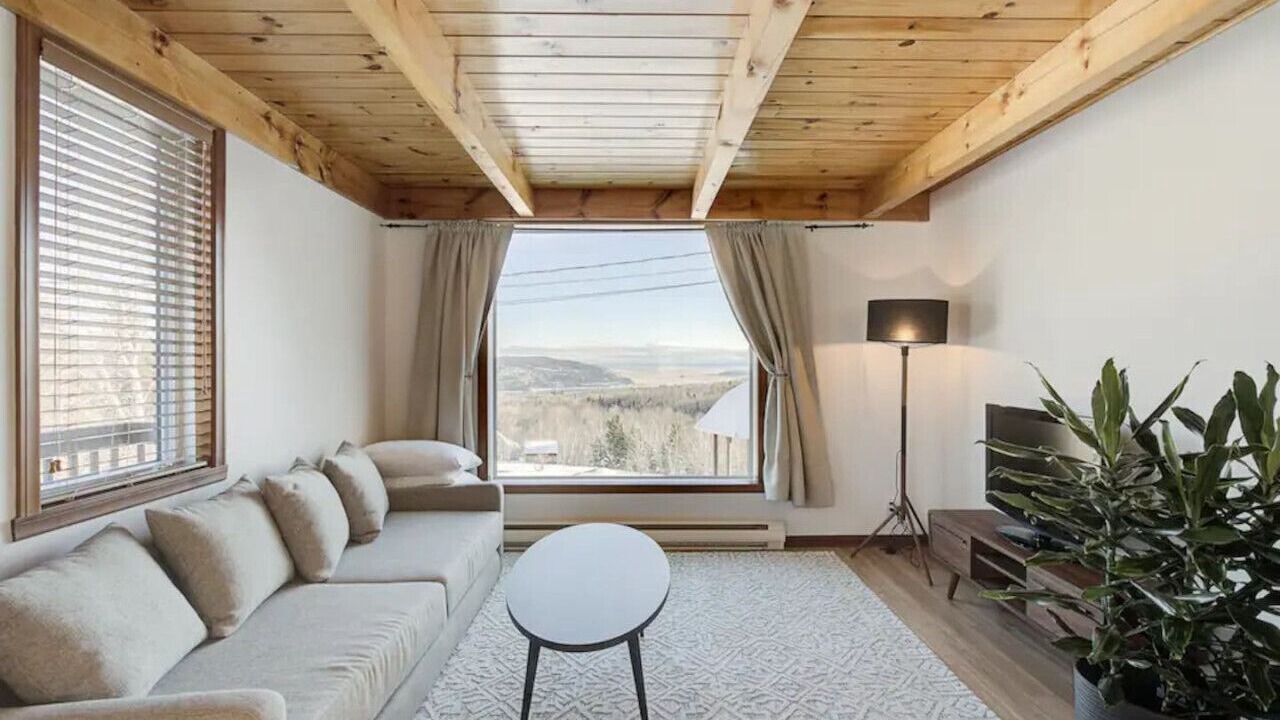 Photo of Livingroom in Baie-St-Paul