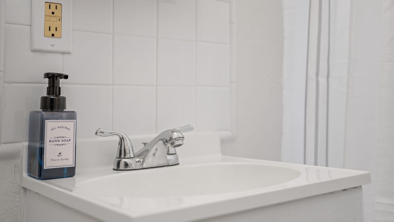 Photo of Bathroom in Mobile