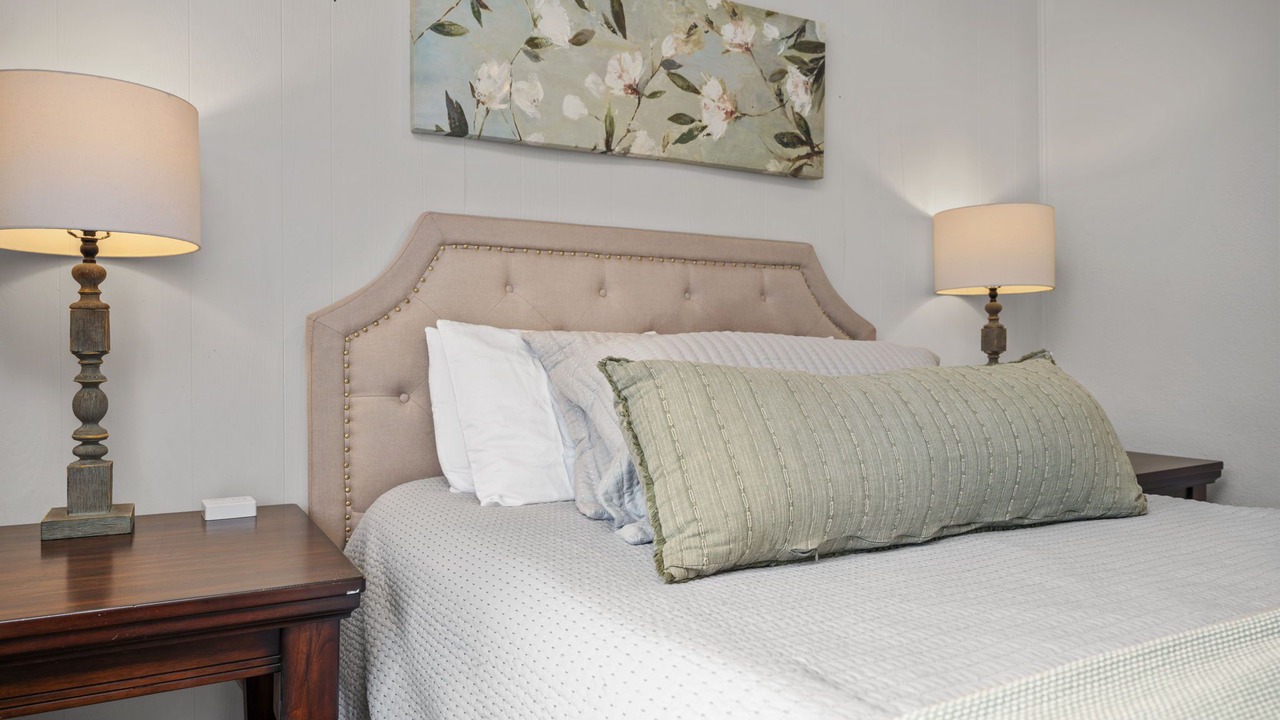 Photo of Bedroom in Mobile