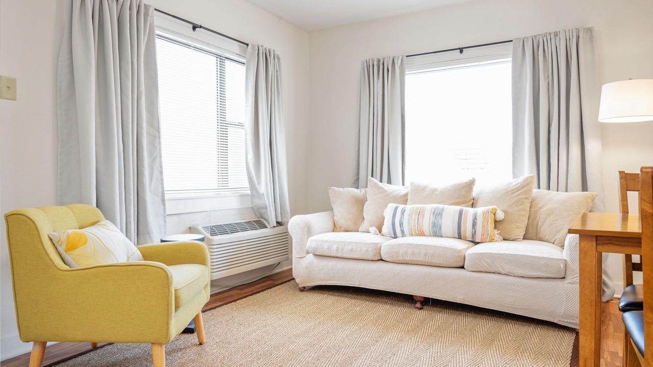 Photo of Livingroom in Mobile
