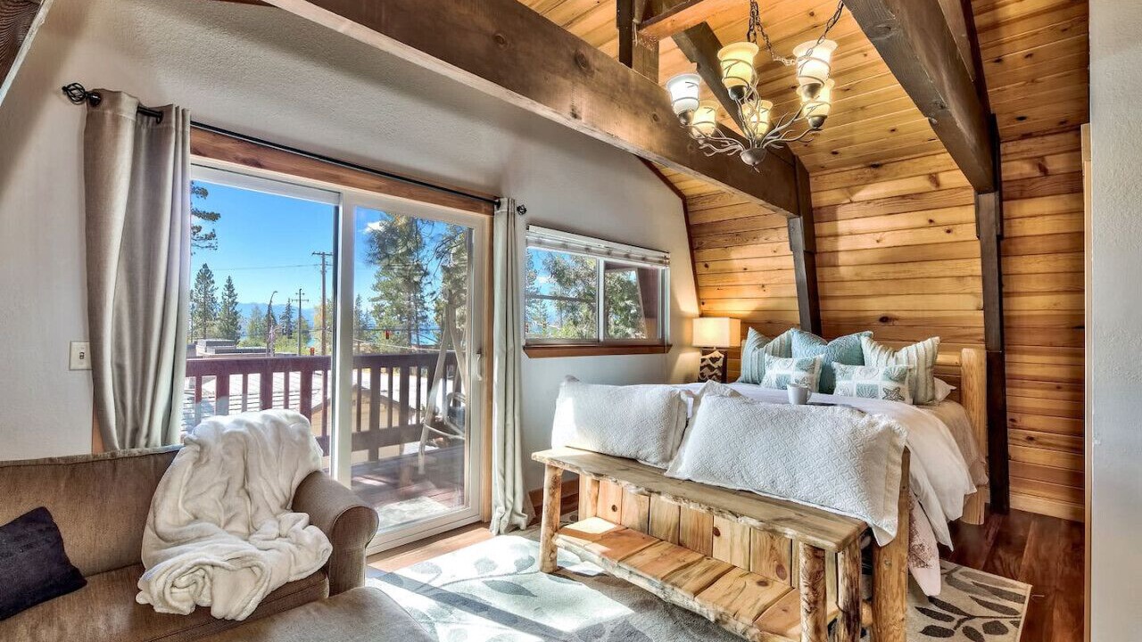 Photo of Patio Balcony in Tahoe Vista