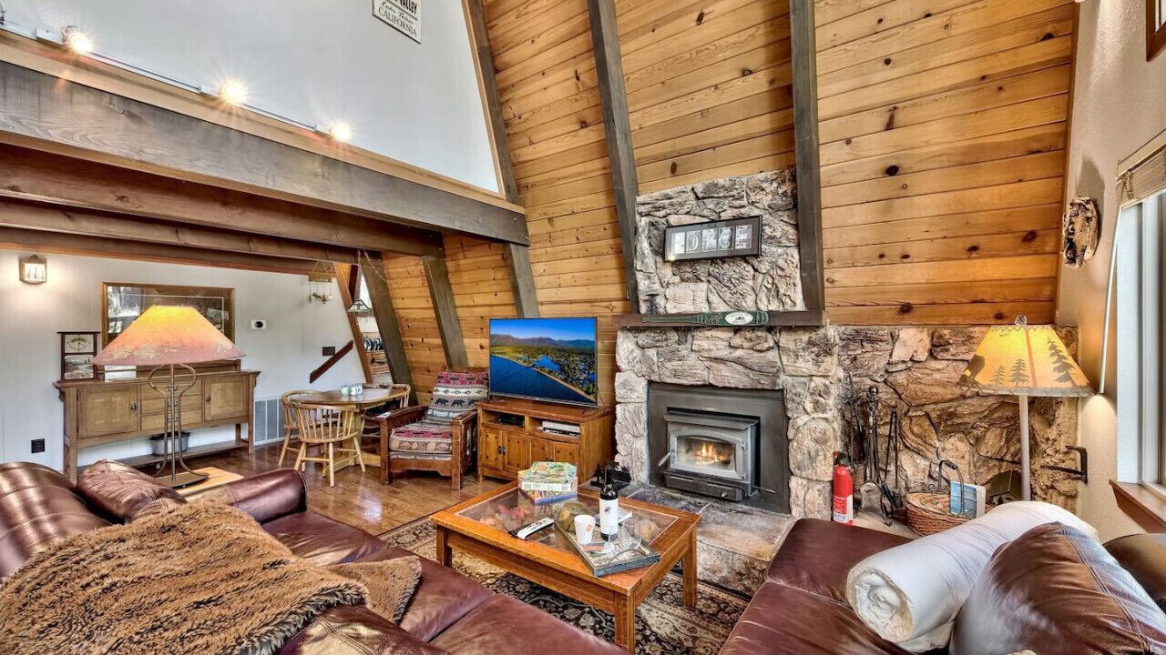 Photo of Livingroom in Tahoe Vista