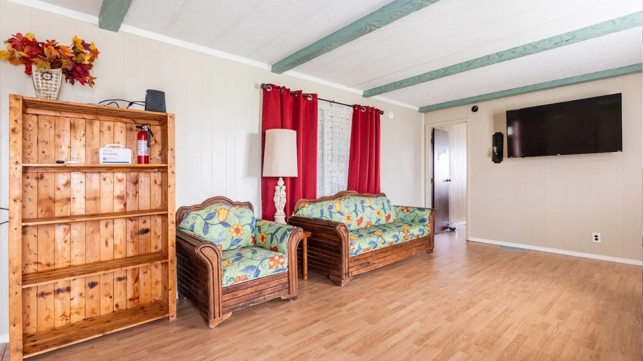 Photo of Livingroom in Converse