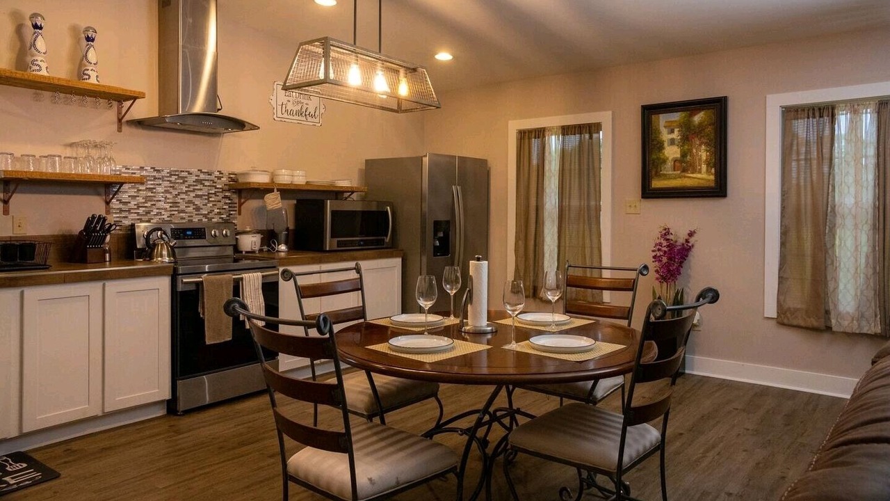 Photo of Kitchen in Sunset