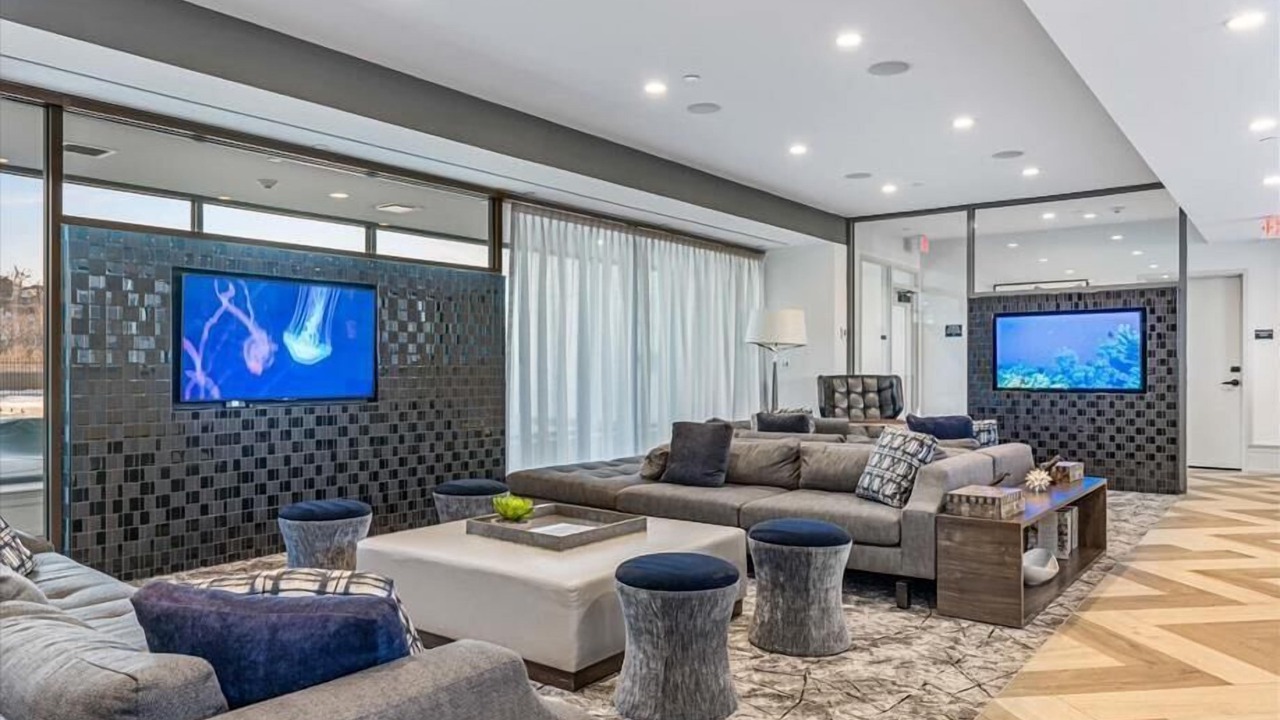 Photo of Others in White Plains