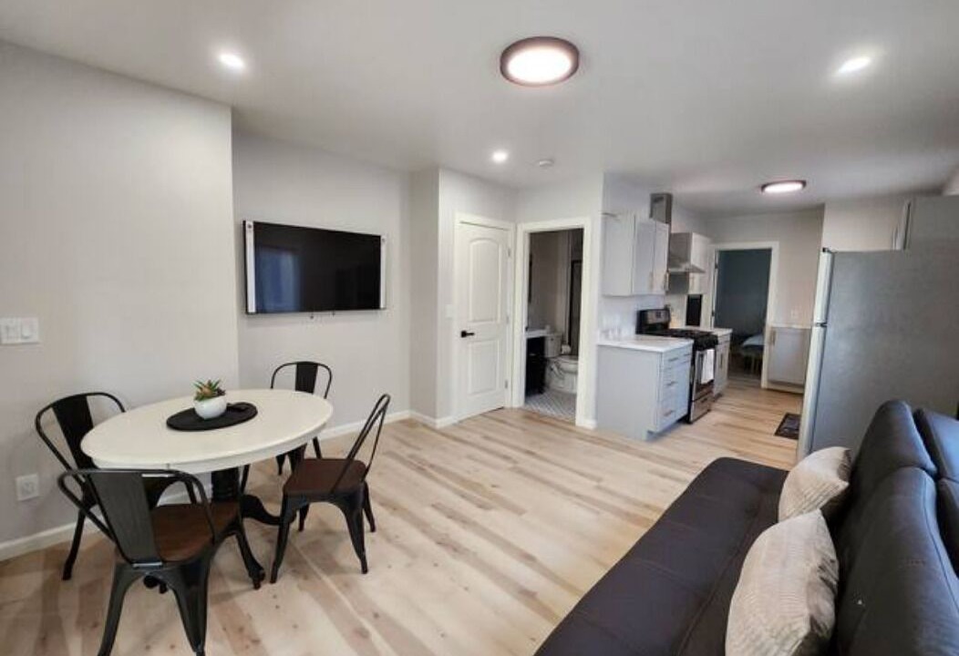 Photo of Others in Upper Telegraph