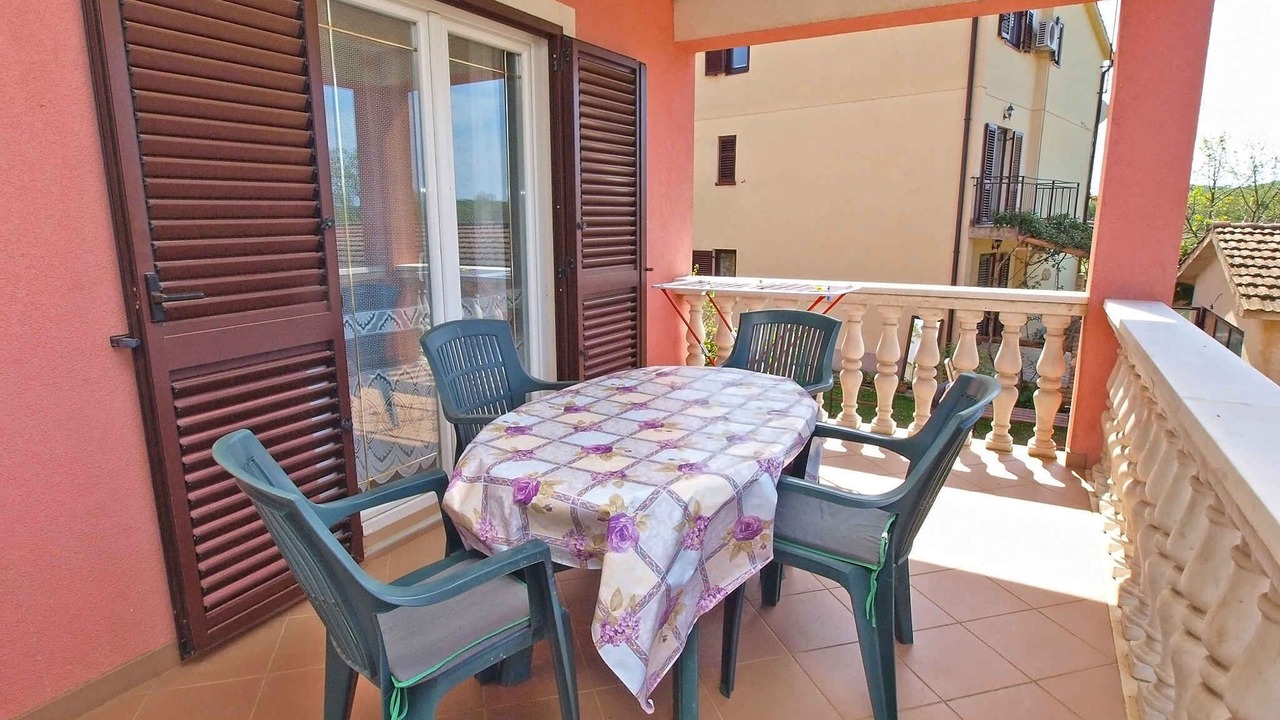 Photo of Outdoor in Flengi