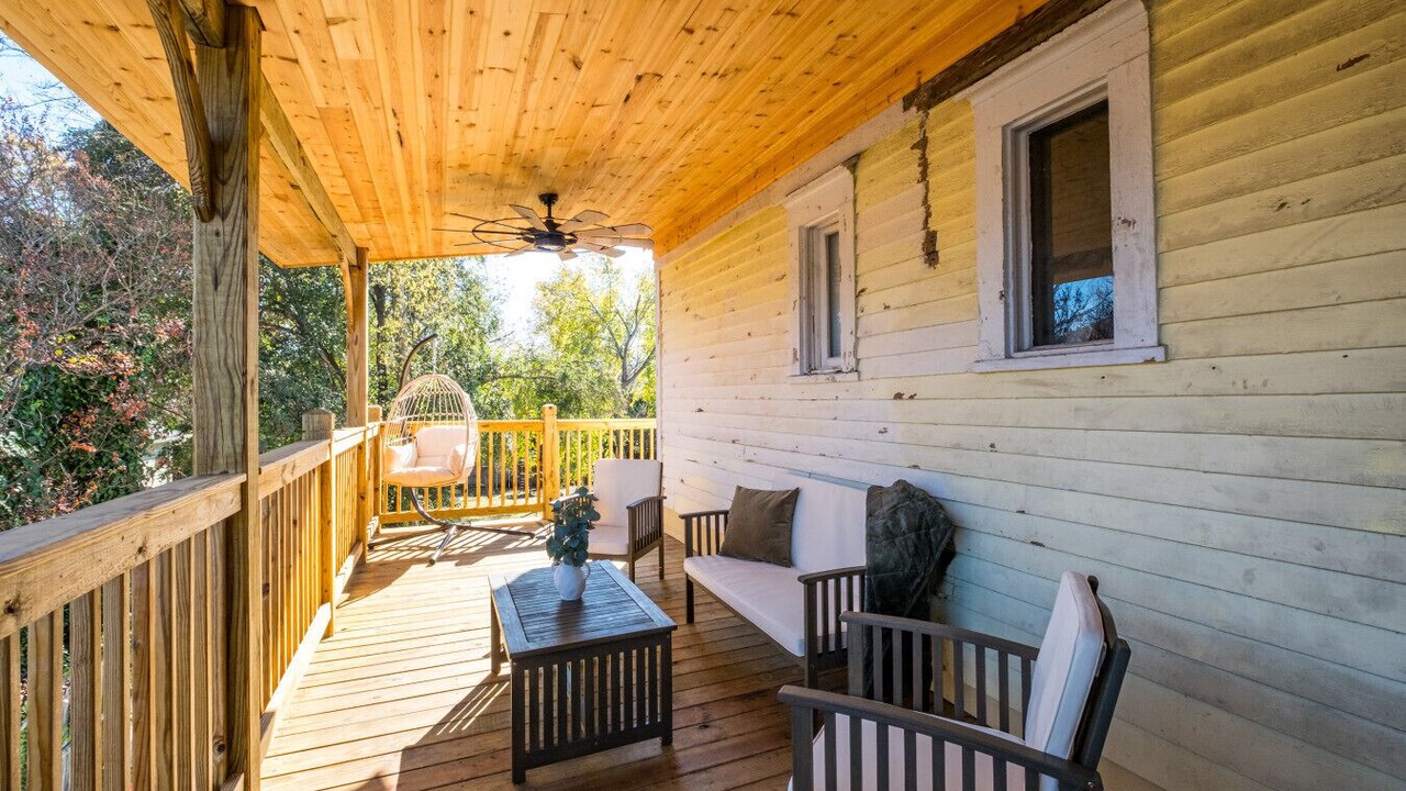 Photo of Patio Balcony in Macon