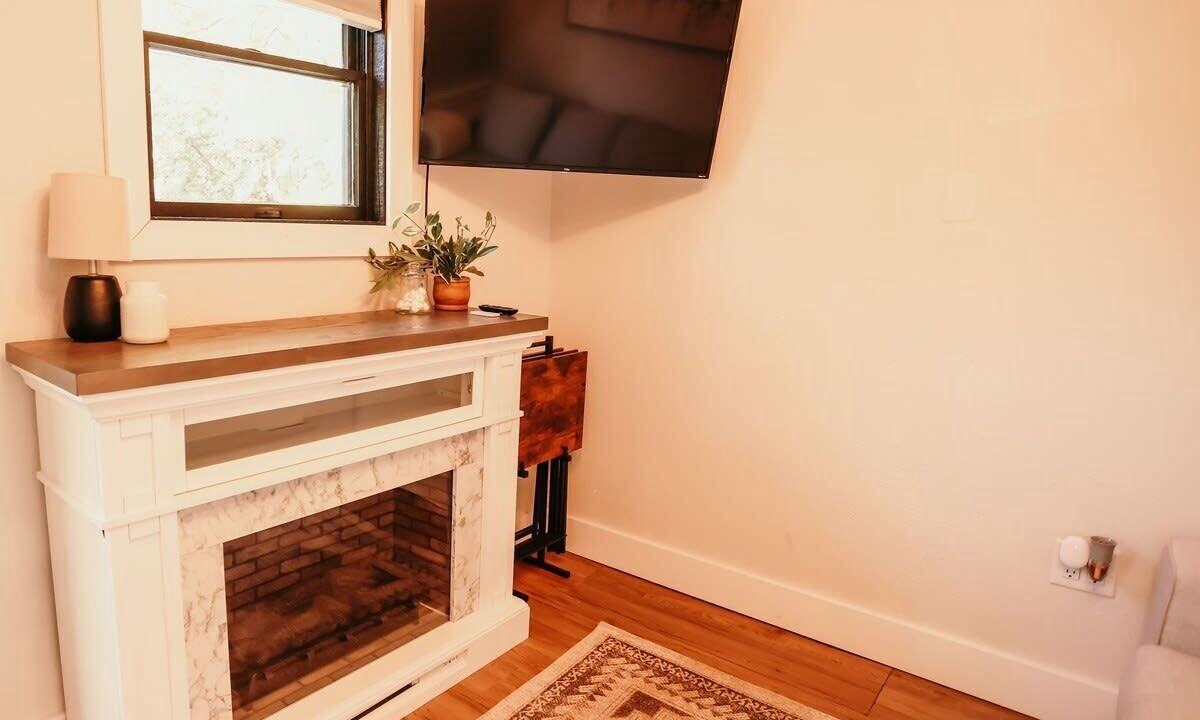 Photo of Livingroom in Clare