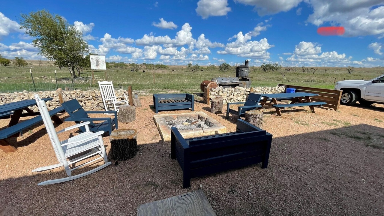 Photo of Outdoor in Izoro