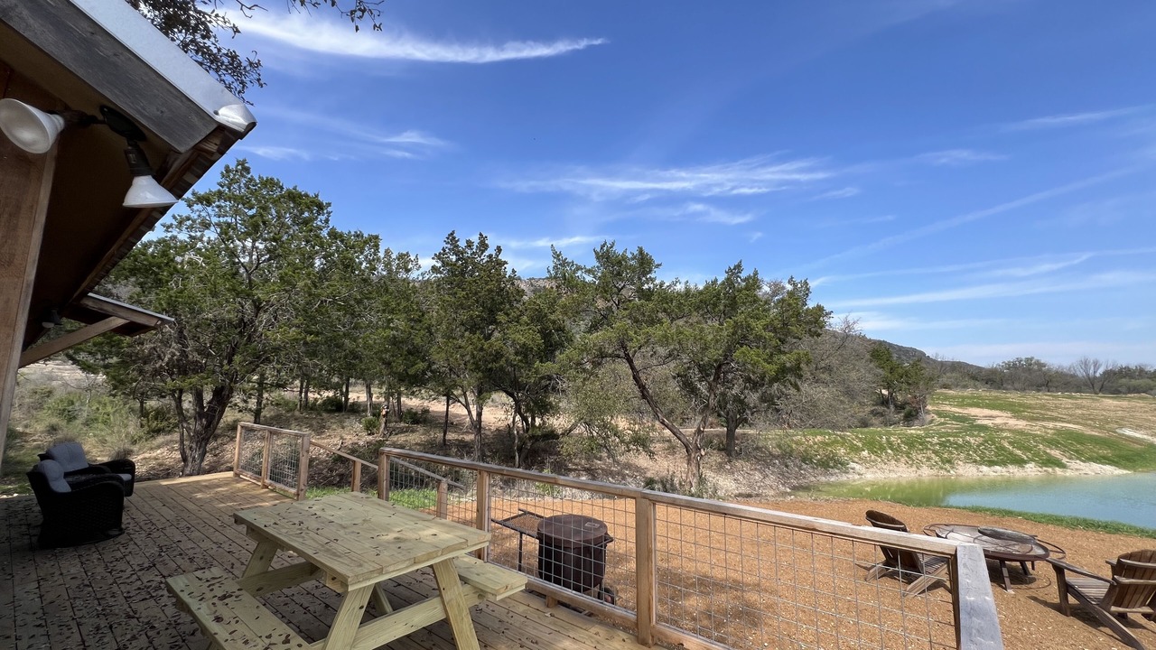 Photo of Outdoor in Willow City