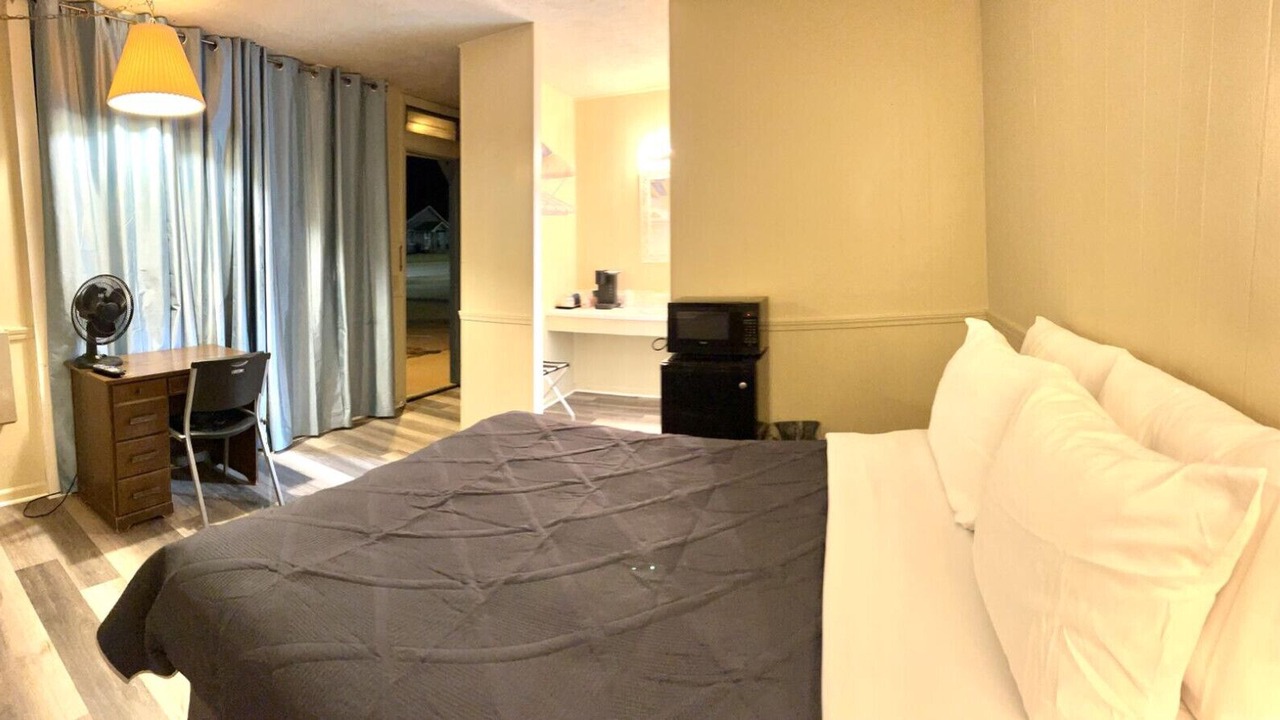 Photo of Bedroom in Harper