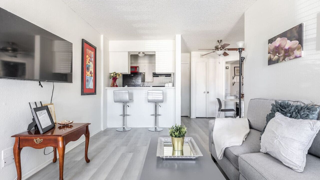 Photo of Livingroom in Park Central