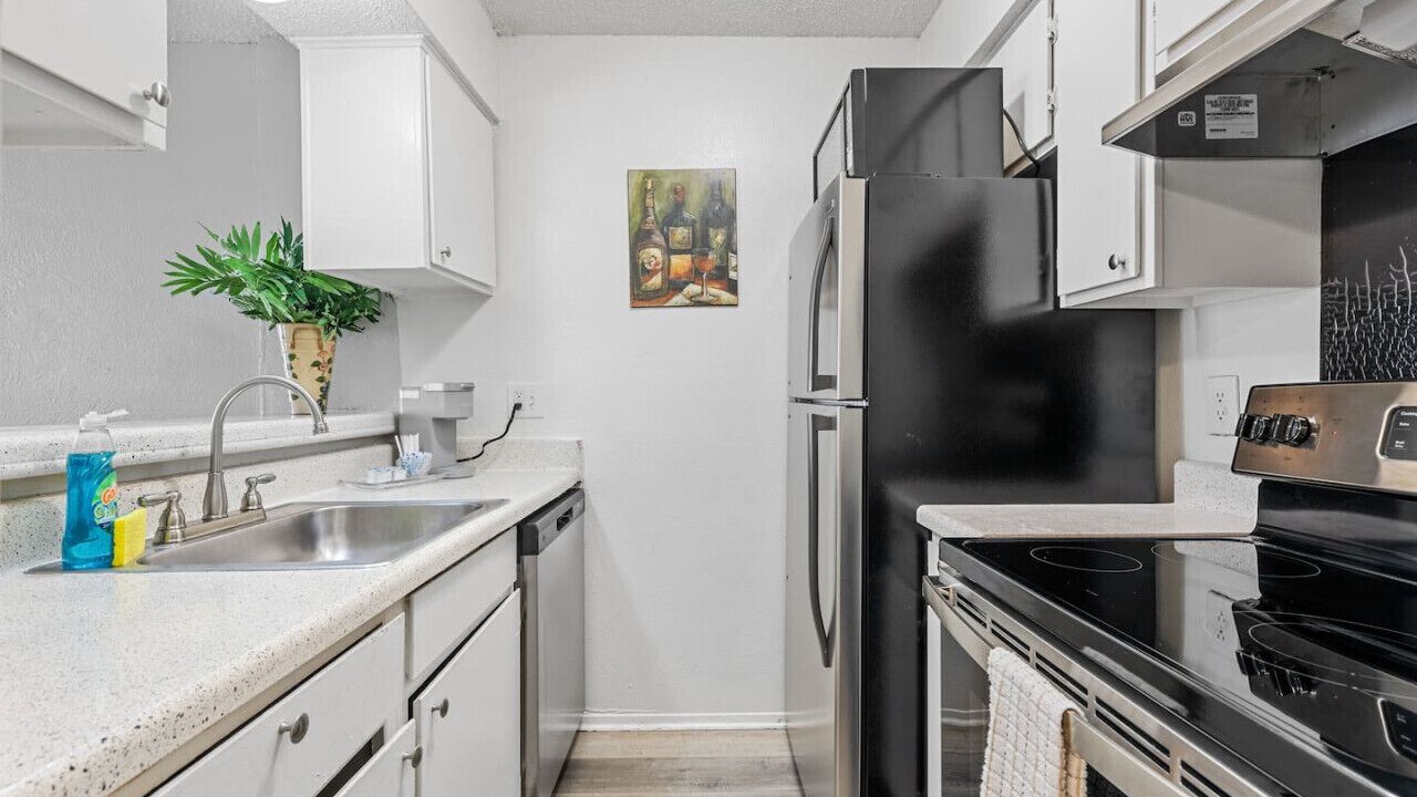 Photo of Kitchen in Park Central