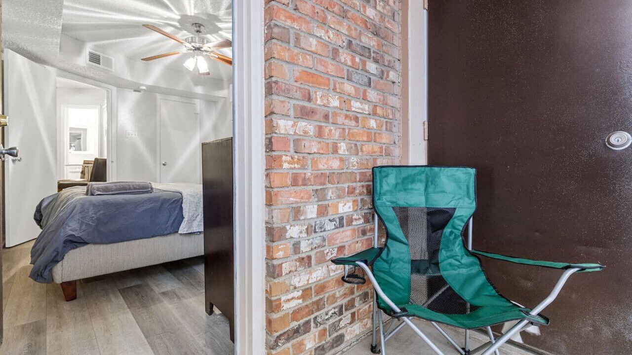 Photo of Bedroom in Park Central
