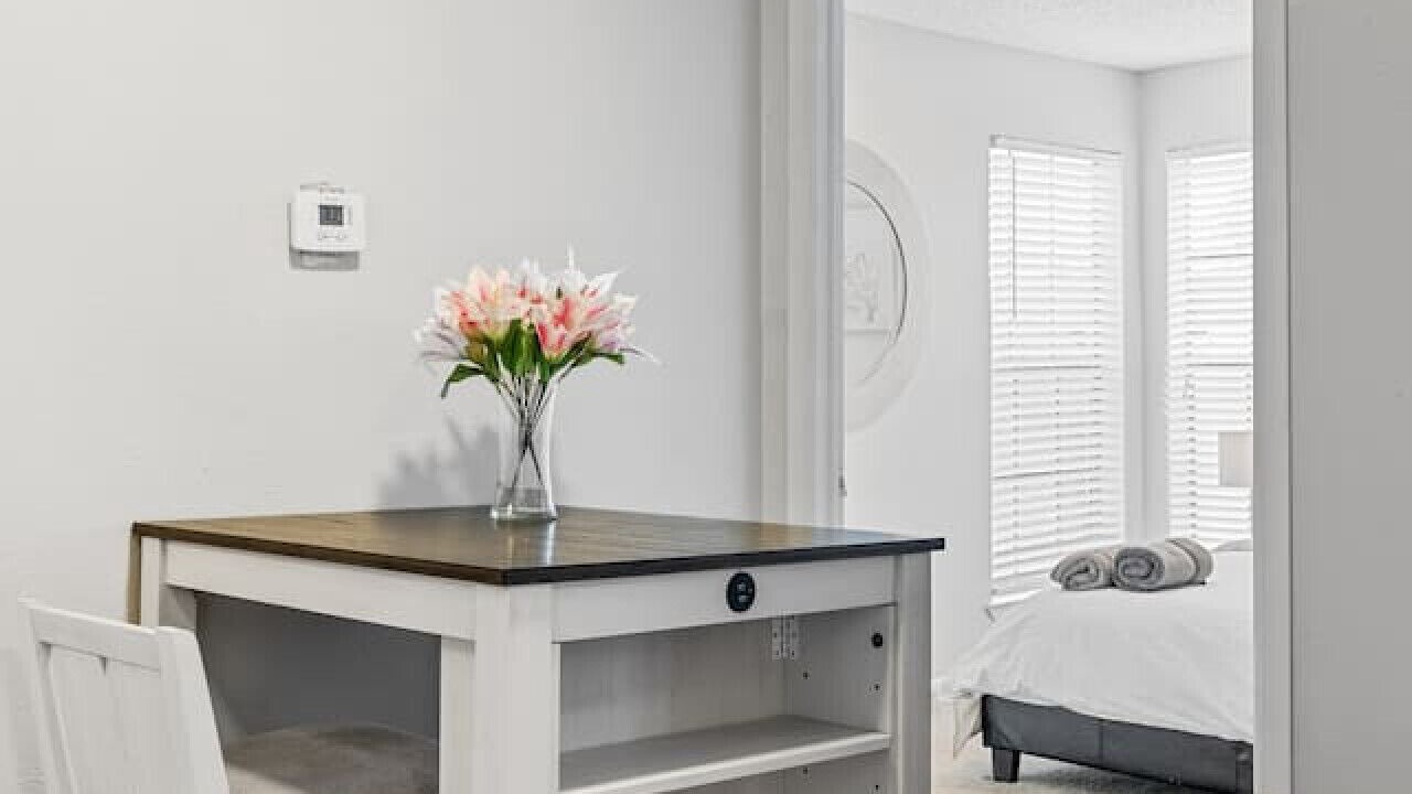 Photo of Bedroom in Park Central