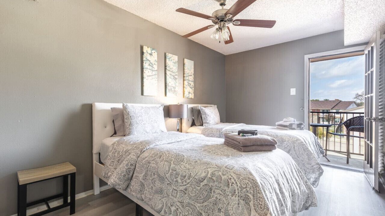 Photo of Bedroom in Park Central