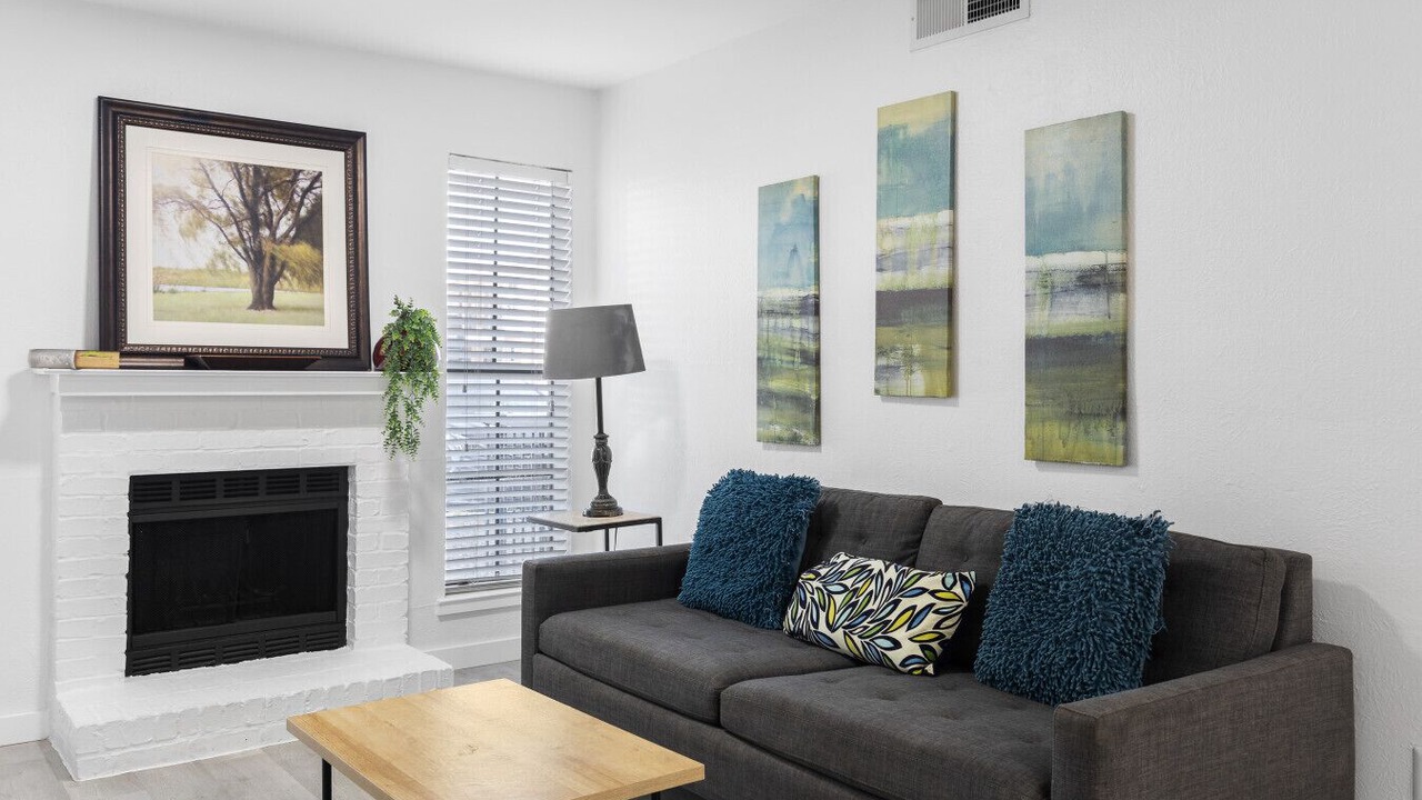 Photo of Livingroom in Park Central