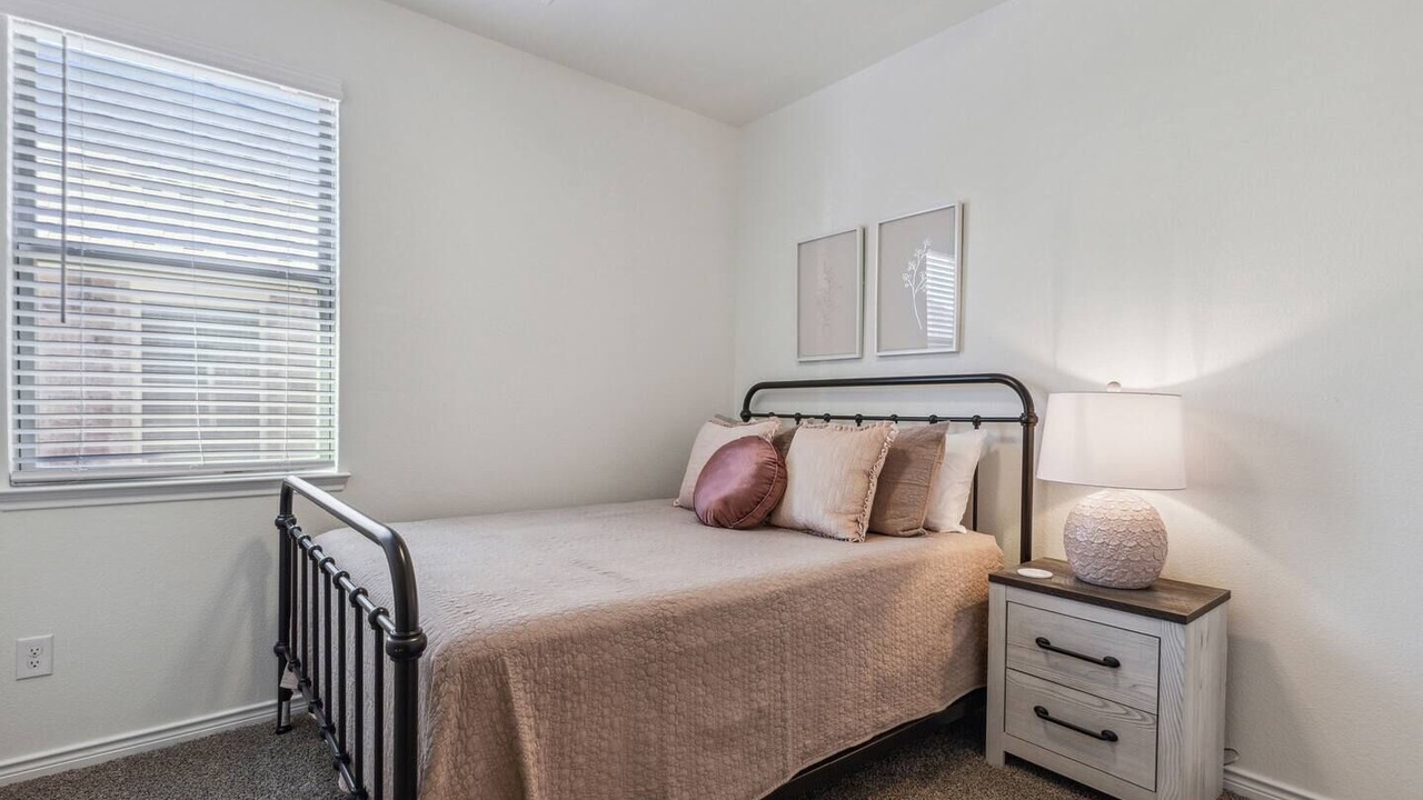 Photo of Bedroom in Weston
