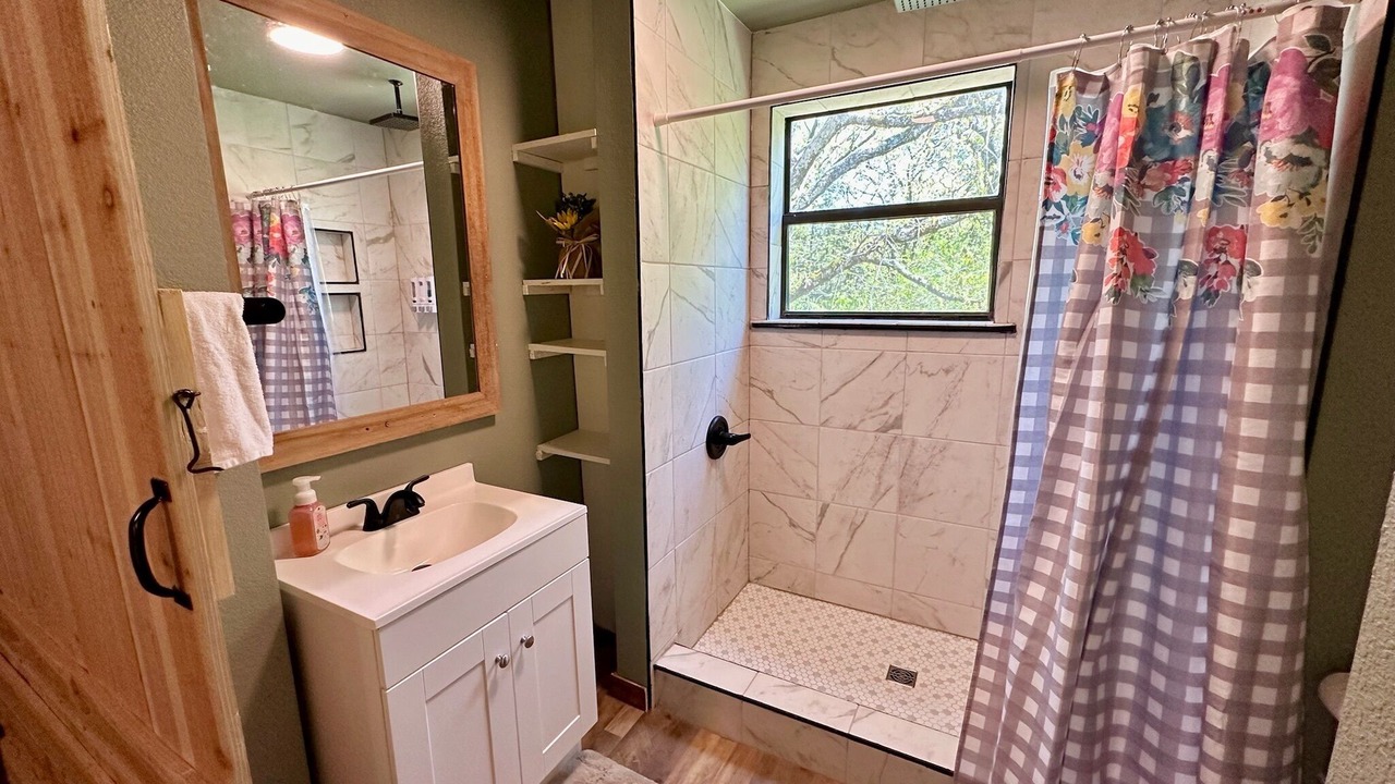 Photo of Bathroom in Russellville