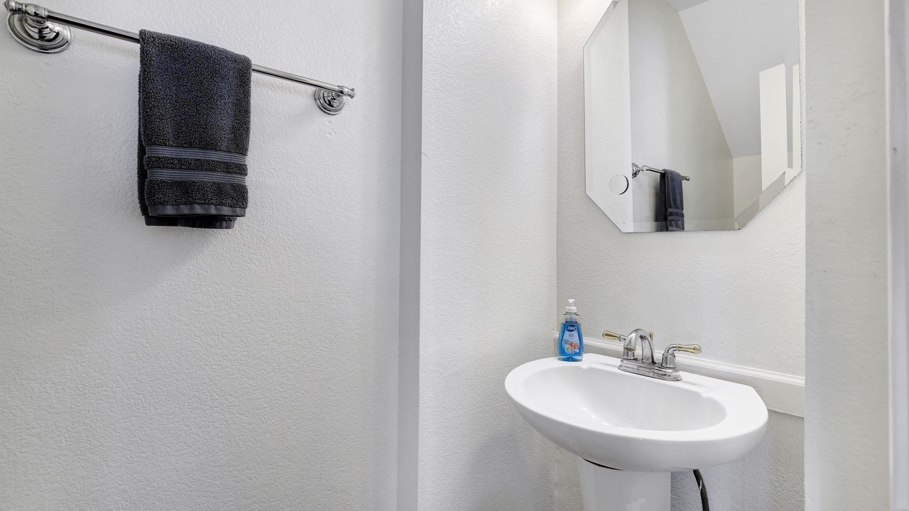 Photo of Bathroom in Medical Center District