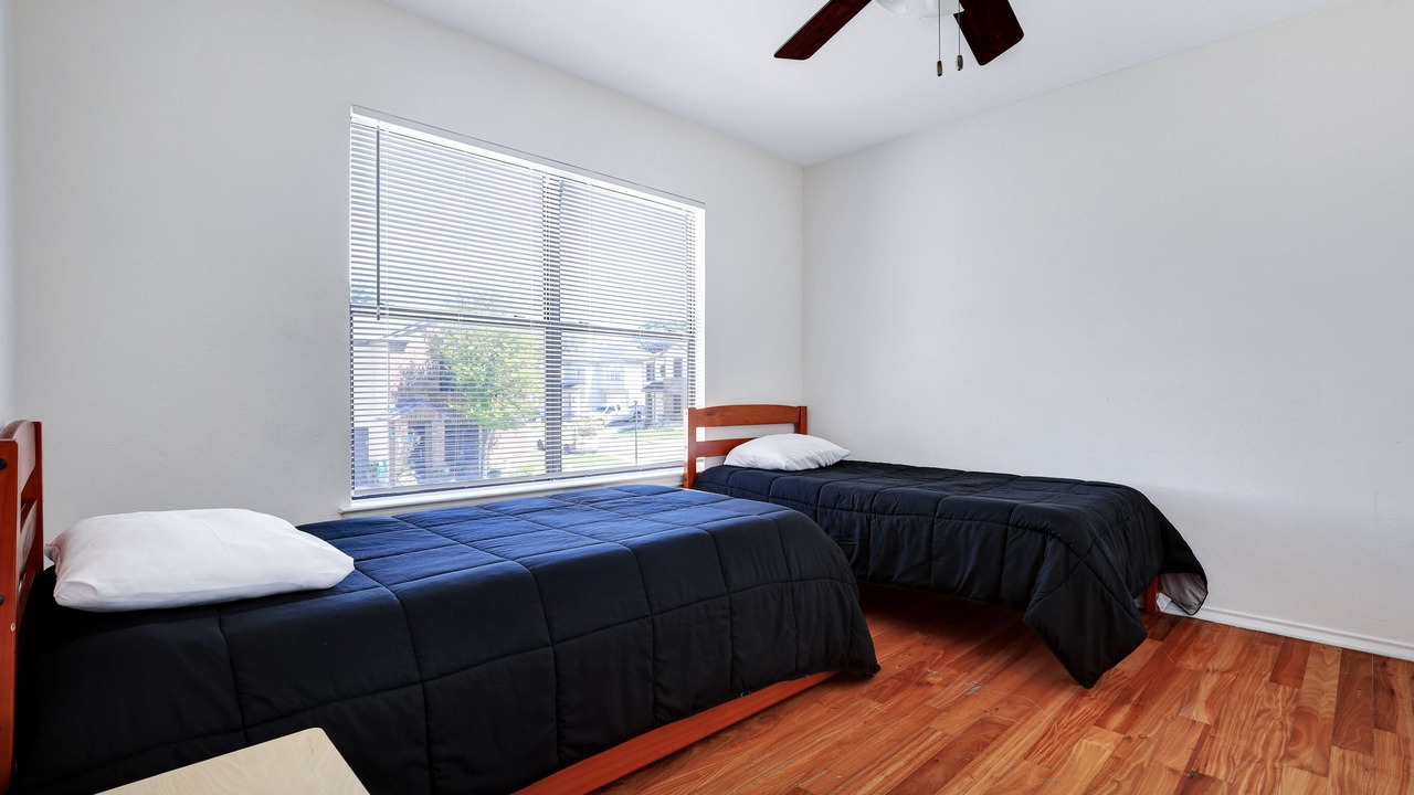 Photo of Bedroom in Medical Center District