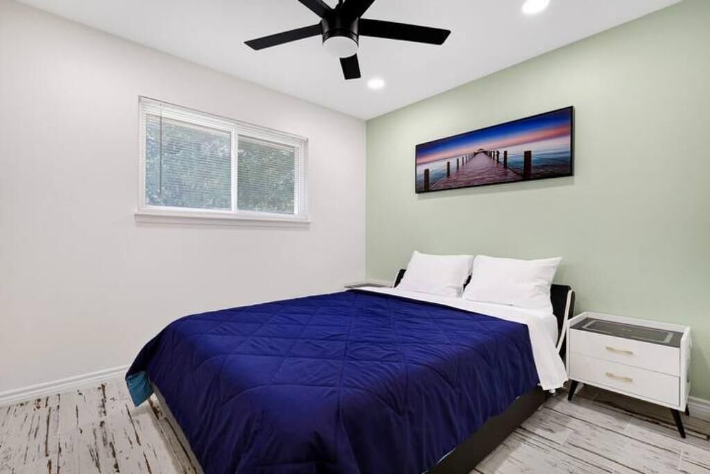 Photo of Bedroom in Medical Center District