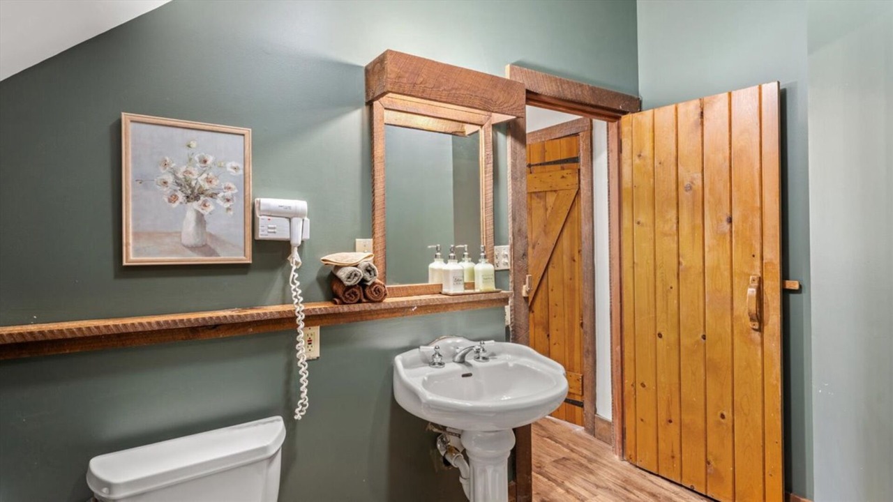 Photo of Bathroom in Townsend
