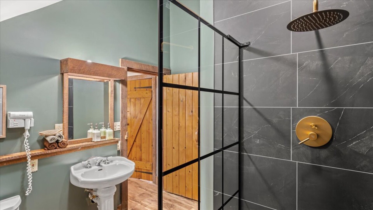 Photo of Bathroom in Townsend