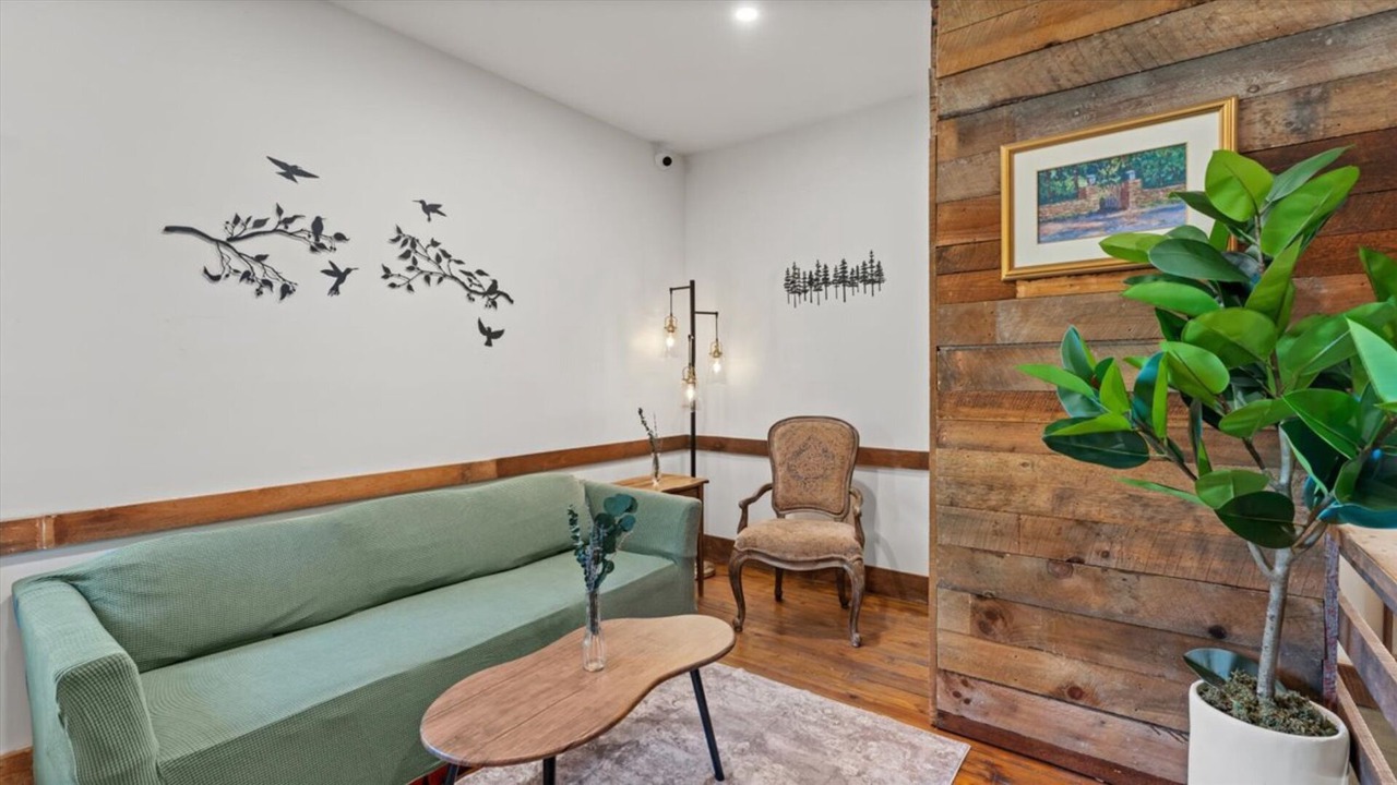 Photo of Livingroom in Townsend