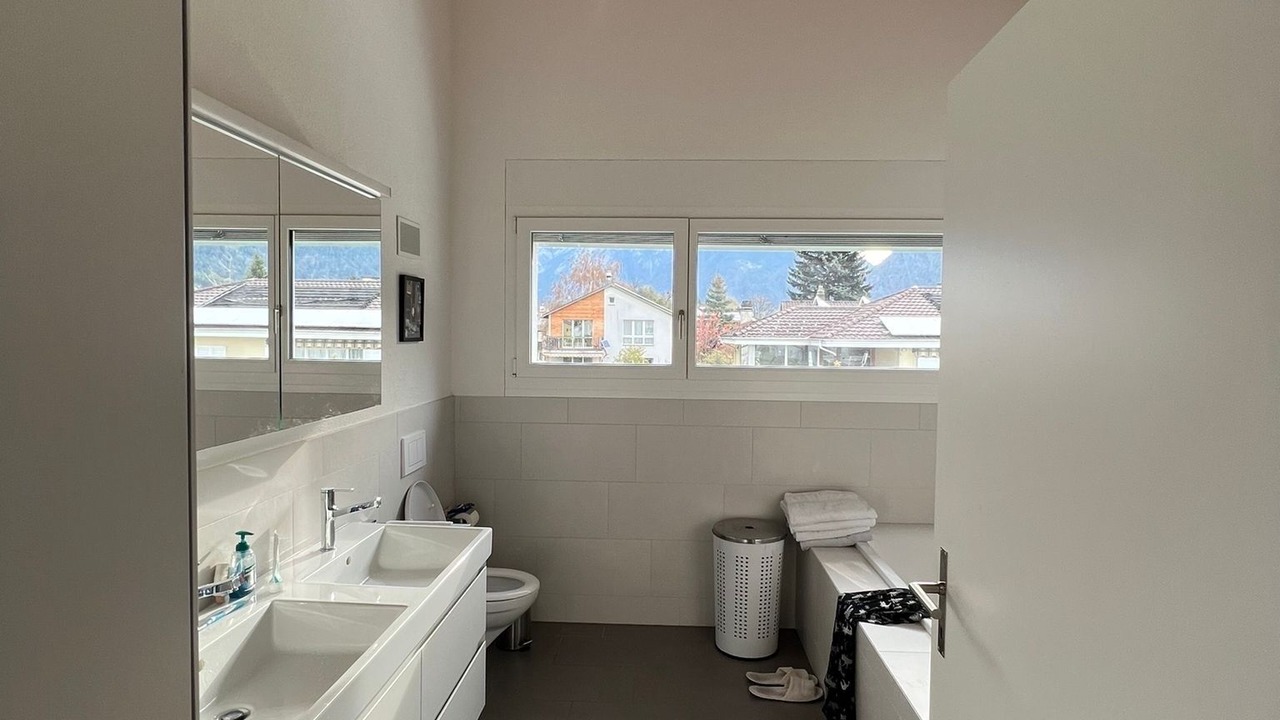 Photo of Bathroom in Ems