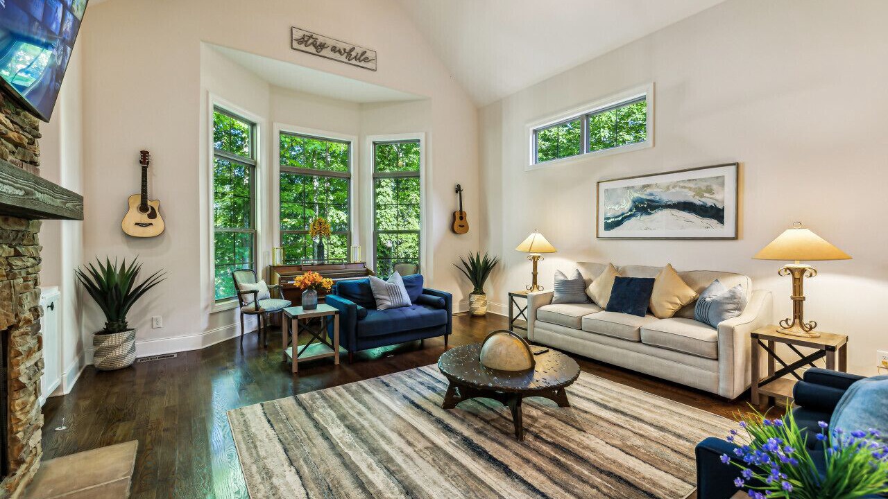 Photo of Bedroom in Hendersonville