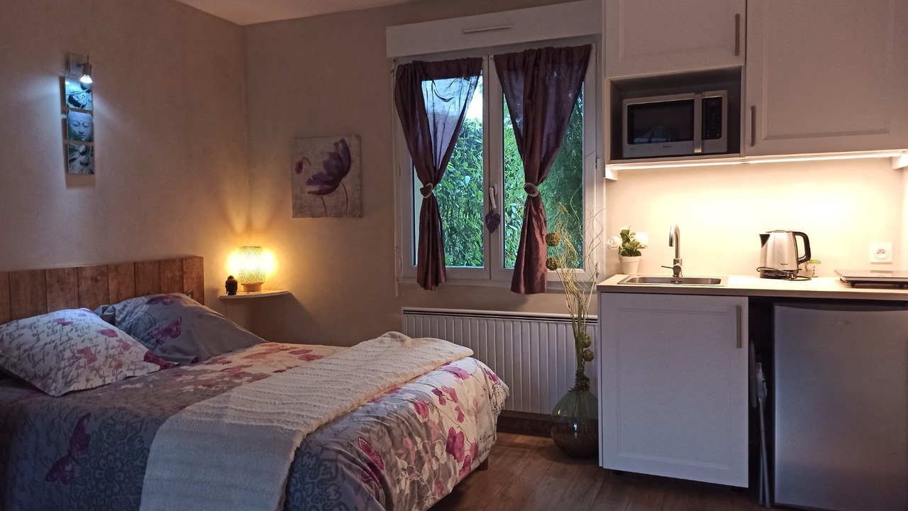 Photo of Bedroom in Seigy