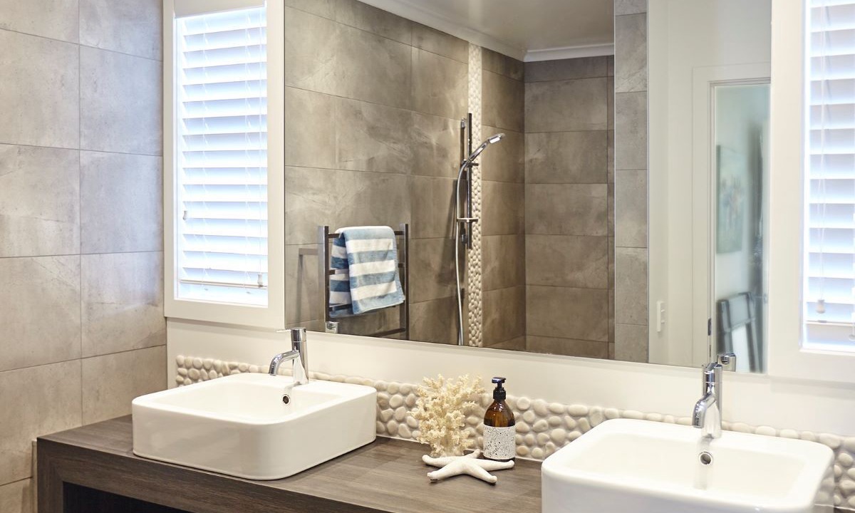 Photo of Bathroom in Matarangi