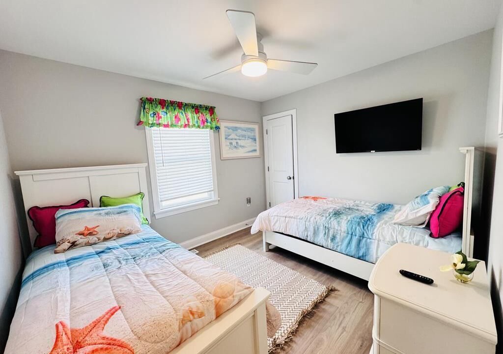 Photo of Bedroom in Townsend's Inlet