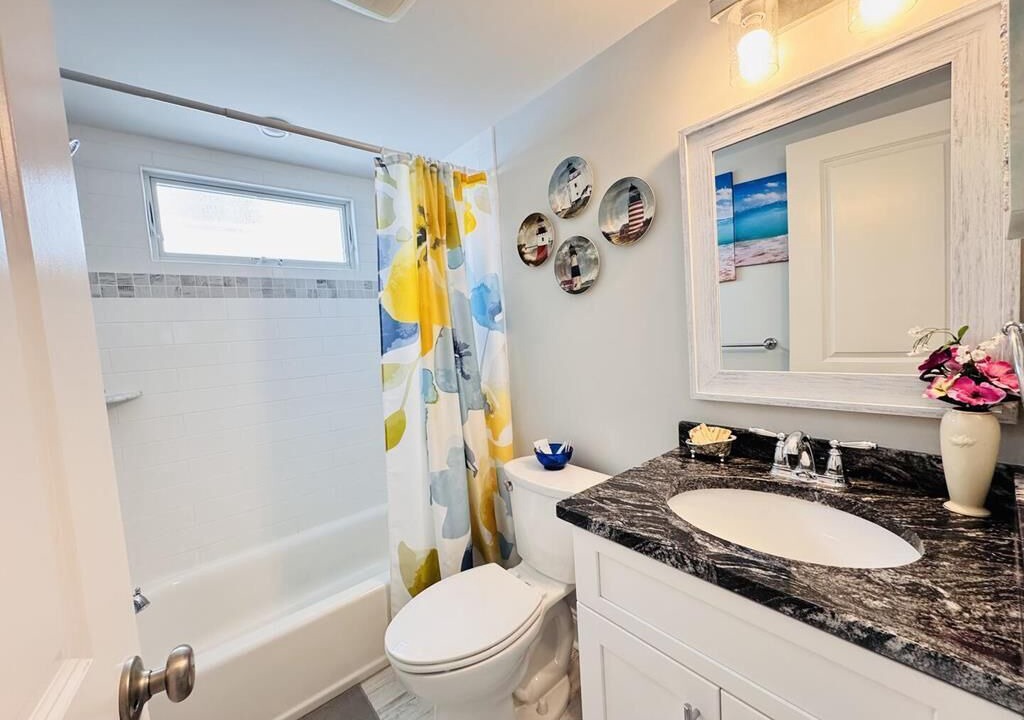 Photo of Bathroom in Townsend's Inlet