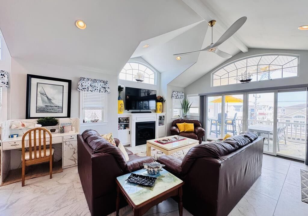 Photo of Livingroom in Townsend's Inlet