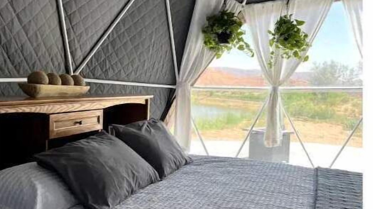 Photo of Bedroom in Torrey