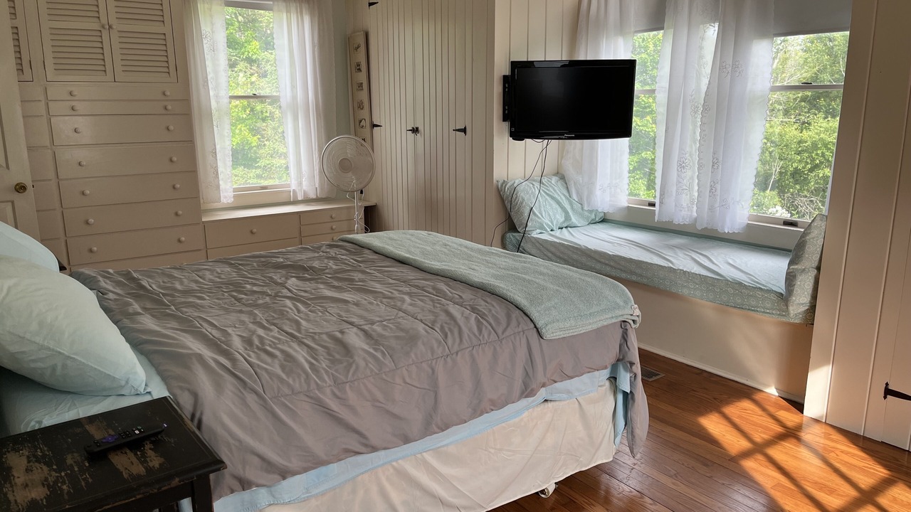 Photo of Bedroom in Blue Hill