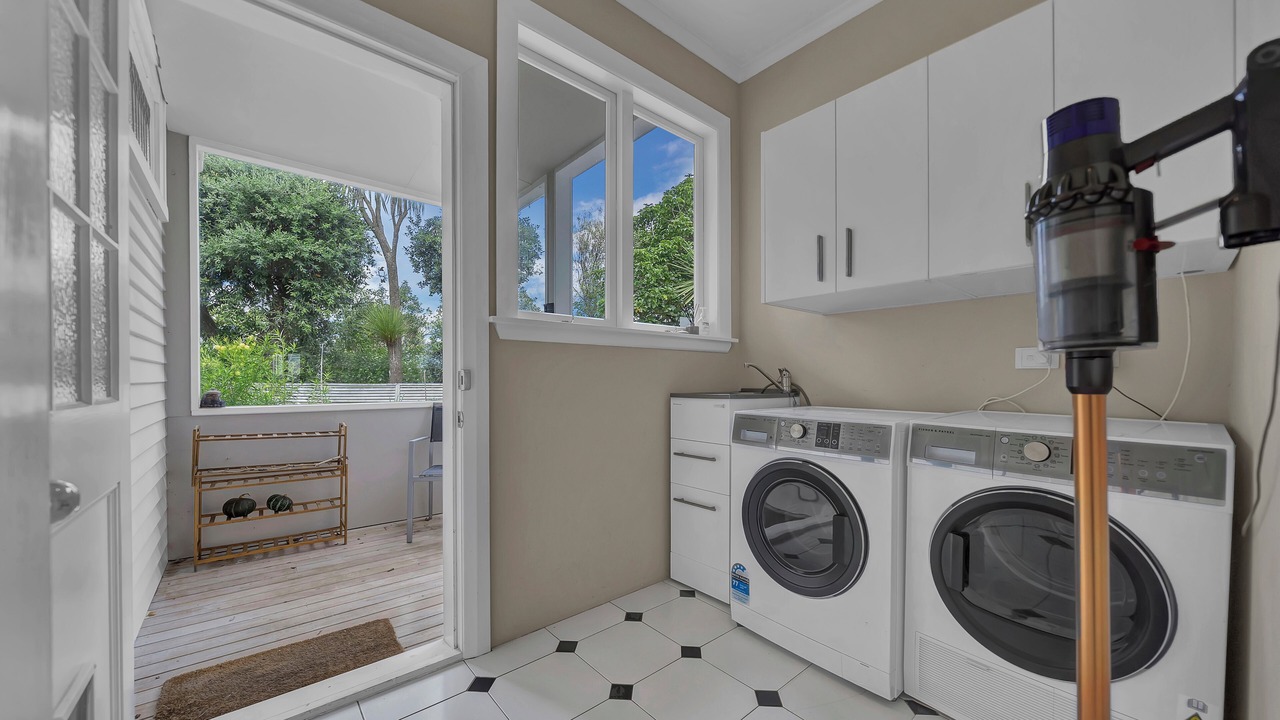 Photo of Others in Devonport