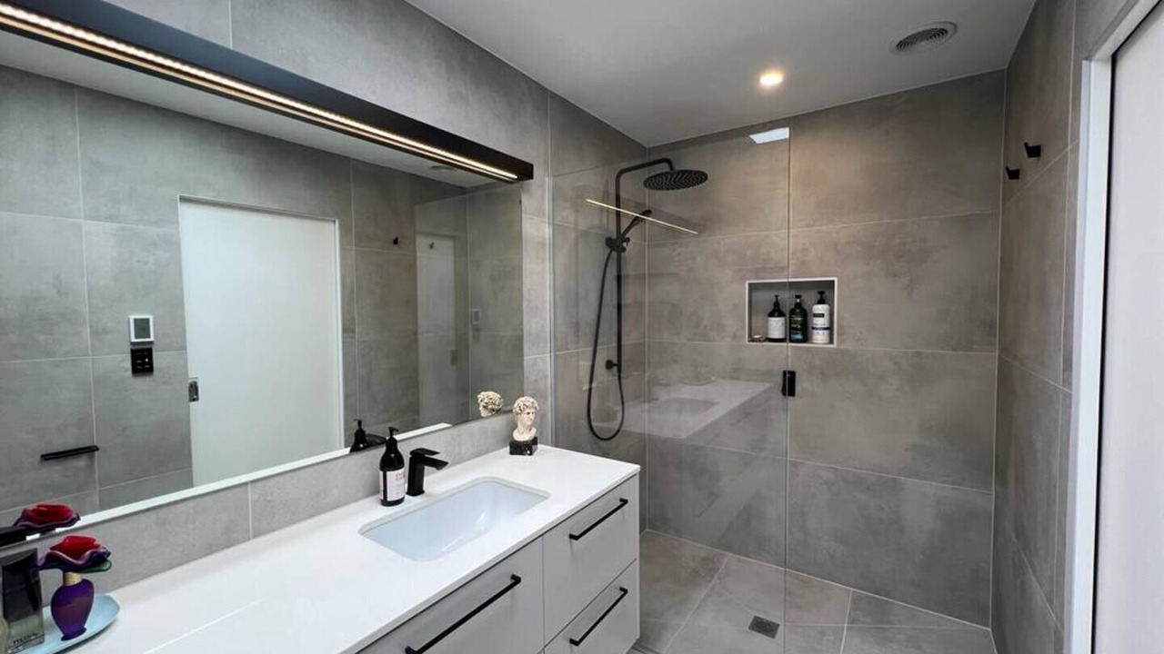Photo of Bathroom in Takapuna