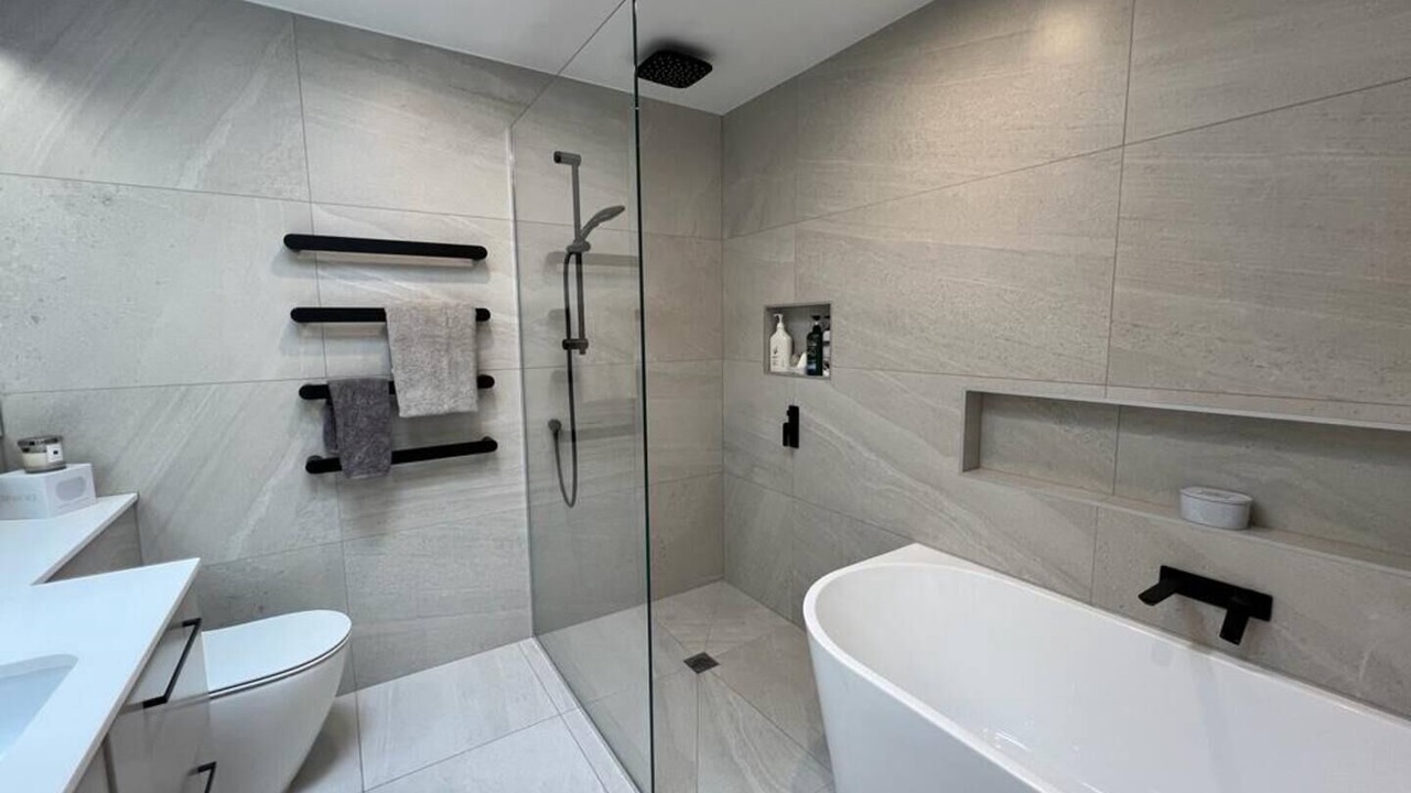 Photo of Bathroom in Takapuna
