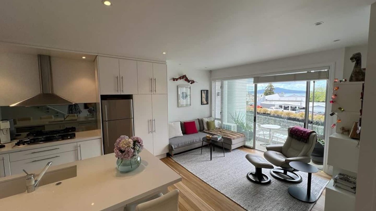 Photo of Livingroom in Takapuna