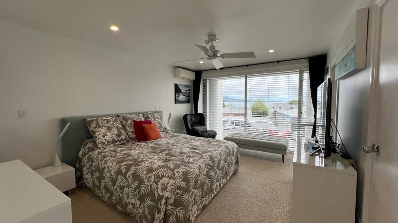 Photo of Others in Takapuna