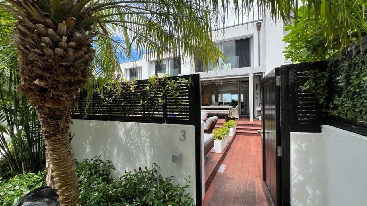 Photo of Others in Takapuna