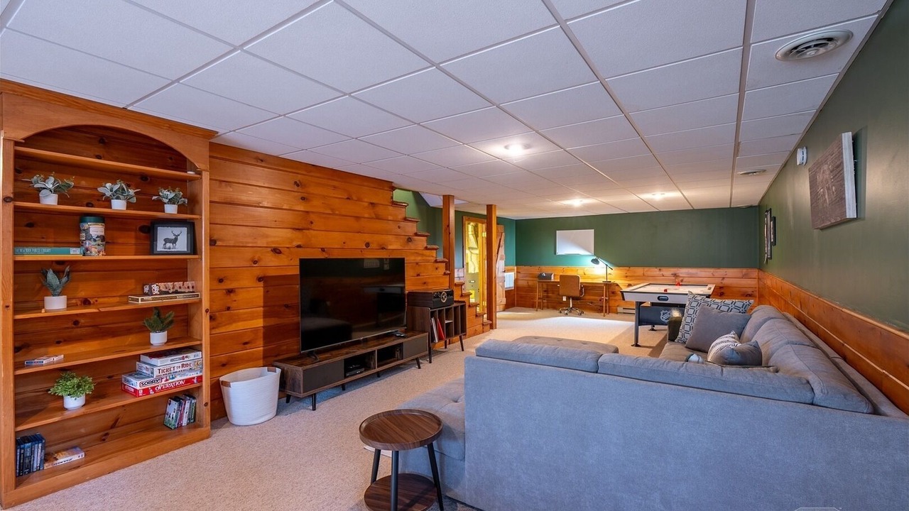 Photo of Livingroom in Jay