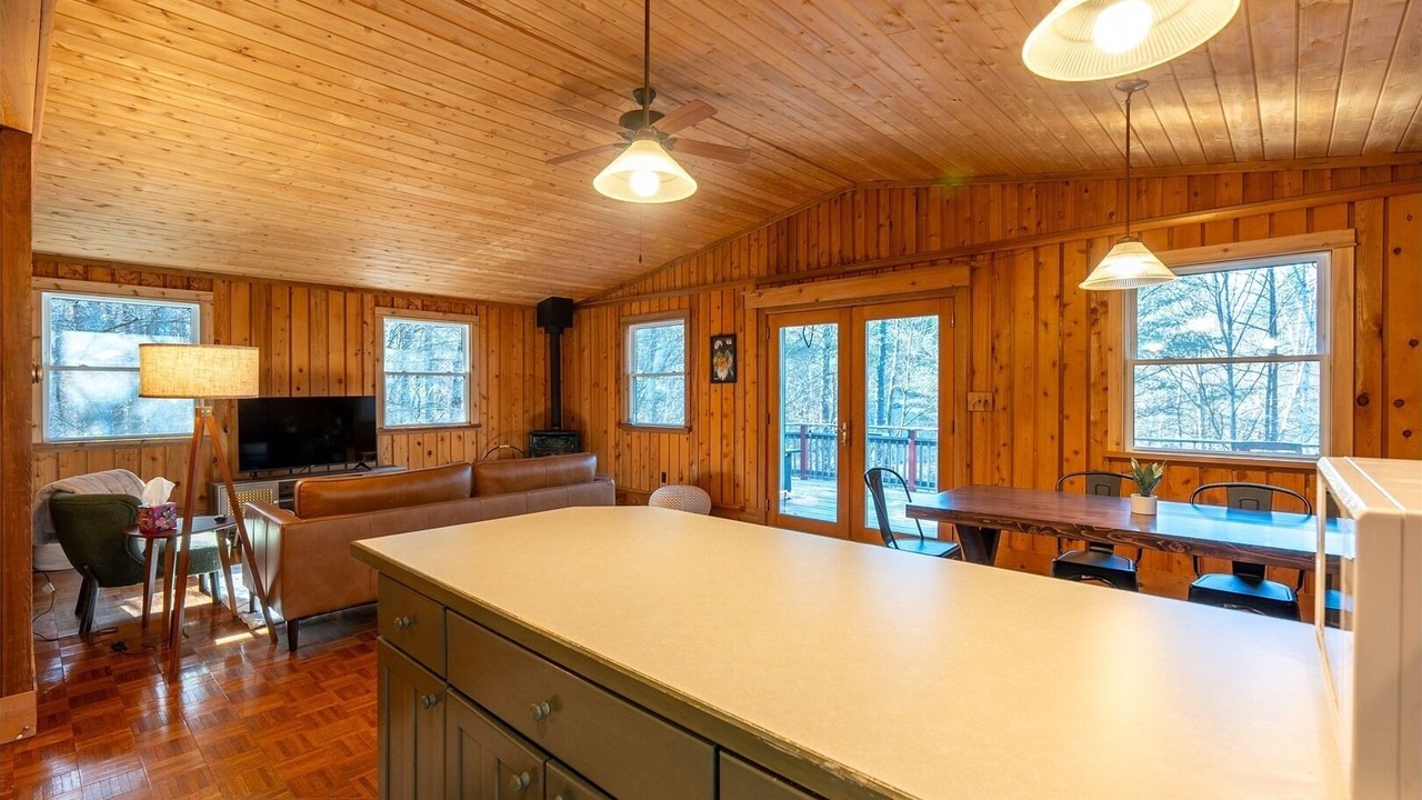Photo of Livingroom in Jay