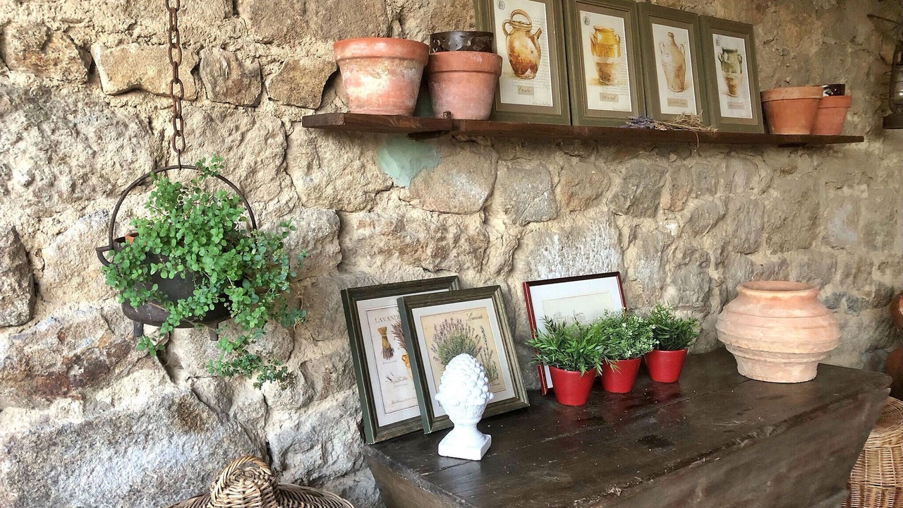 Photo of Others in Empurany